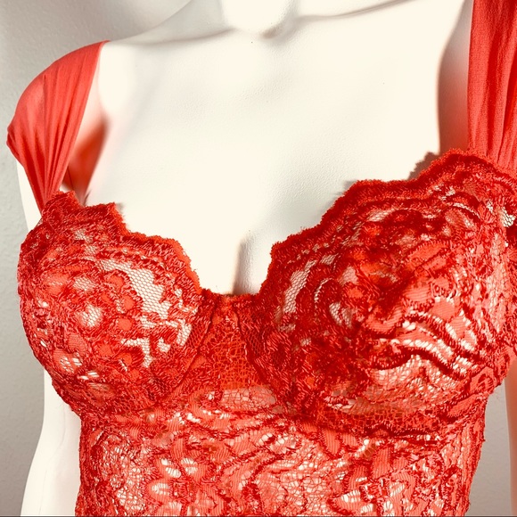 Vintage Victoria’s Secret Gold label coral lace teddy lingerie thong she… - Picture 6 of 16